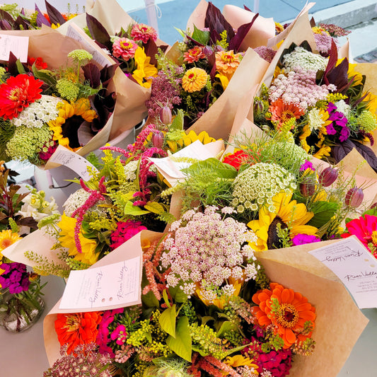 Petals & Pairings